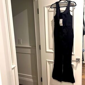 Brand New **** Zara Ski bib